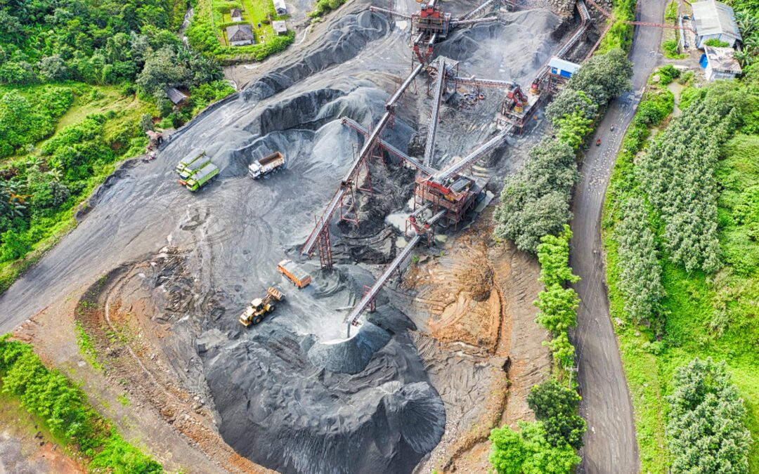 EU Green Deal: Driving destructive mining / Impulsando la minería destructiva / Encourager l’exploitation minière destructive
